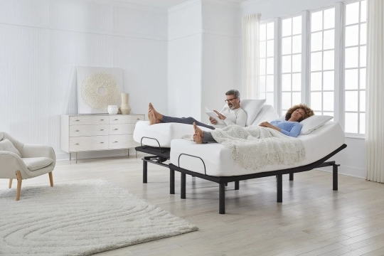 Ascend Rio 4 adjustable bed base by Ergomotion
